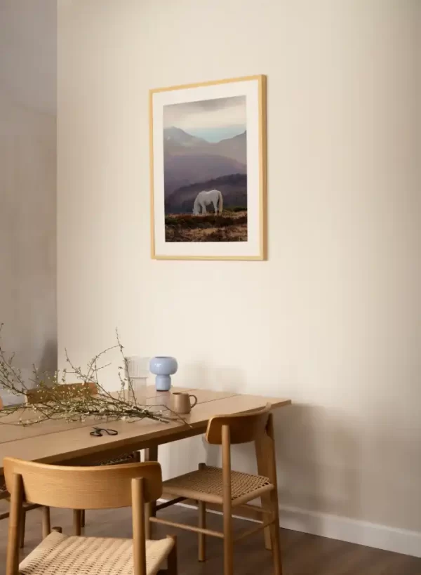 Slika za zid bijelog konja medium