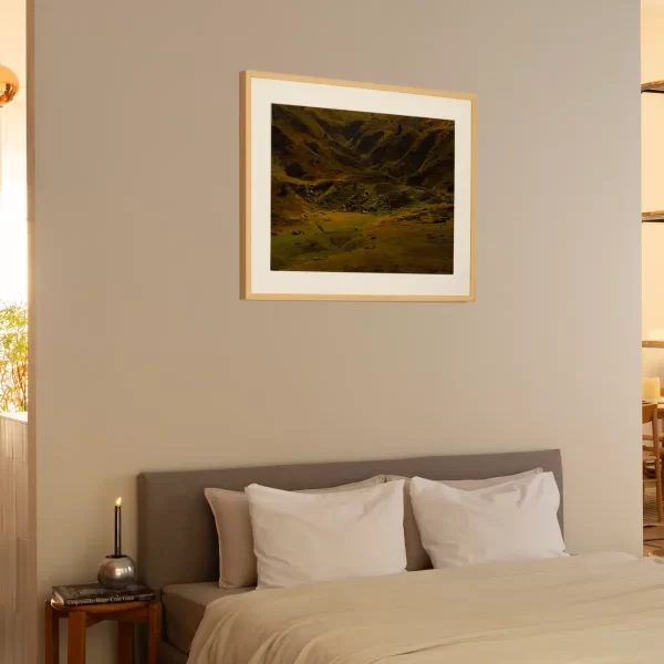 Fotografija stada ovaca na padinama planina - slika na zidu medium