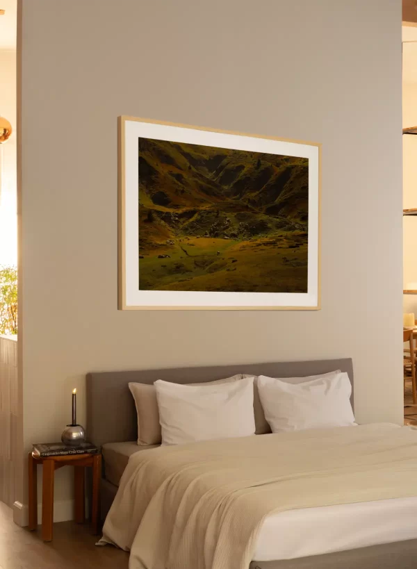 Fotografija stada ovaca na padinama planina - slika na zidu large