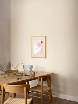 Ilustracija djevojke koja drži buket - slika na zidu small