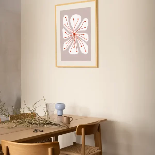 Cvijetu u cvatu, crtež - slika na zidu medium