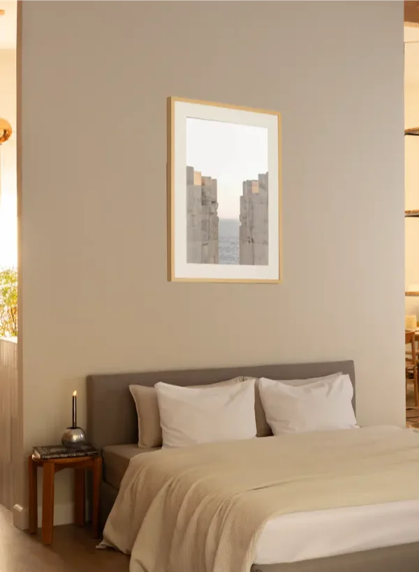 Spomenik u Ulcinju - slika na zidu medium