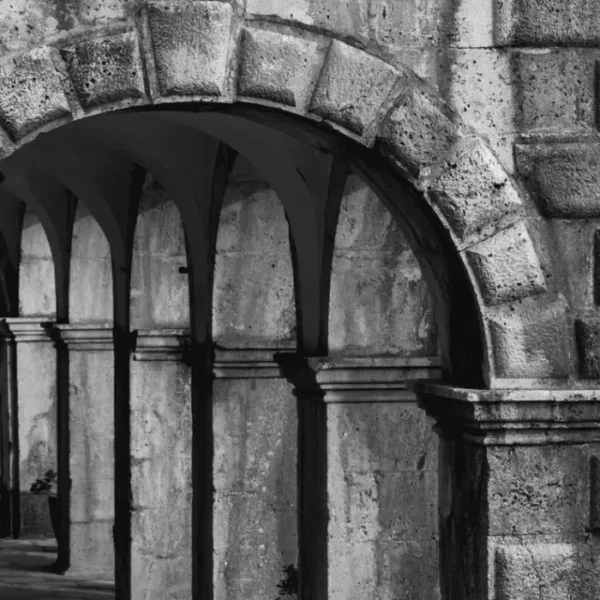 Svodovi muzeja u Perastu.