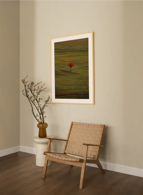 Drvo crvenog lista na livadi - slika na zidu large