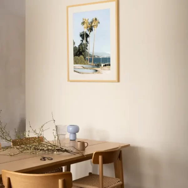 Palma na obali Jadrana, ispred Titove vile - slika na zidu trpezarije medium