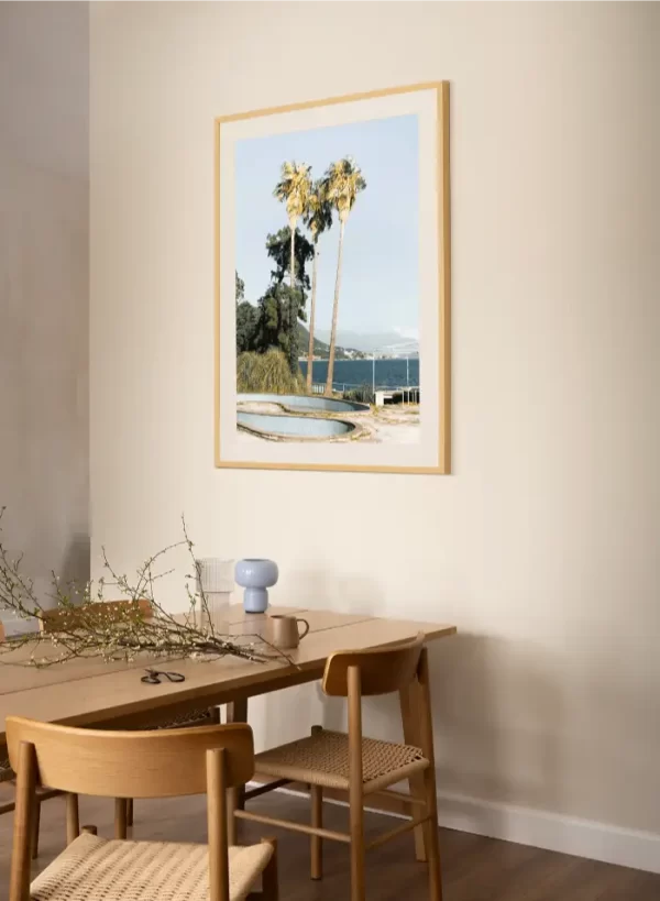 Palma na obali Jadrana, ispred Titove vile - slika na zidu trpezarije large