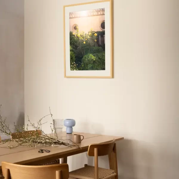 Samostan u Dubrovniku i žute ruže - slika za zid medium