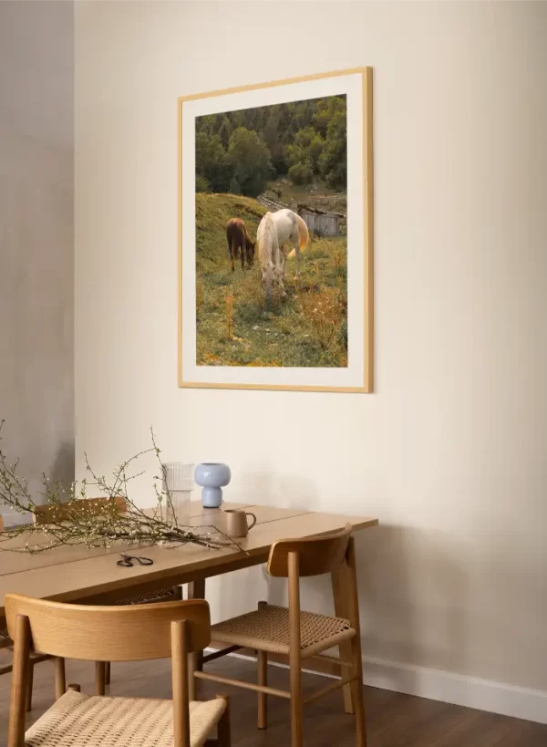 Dva konja u livadi od cvijeća - slika za zid large