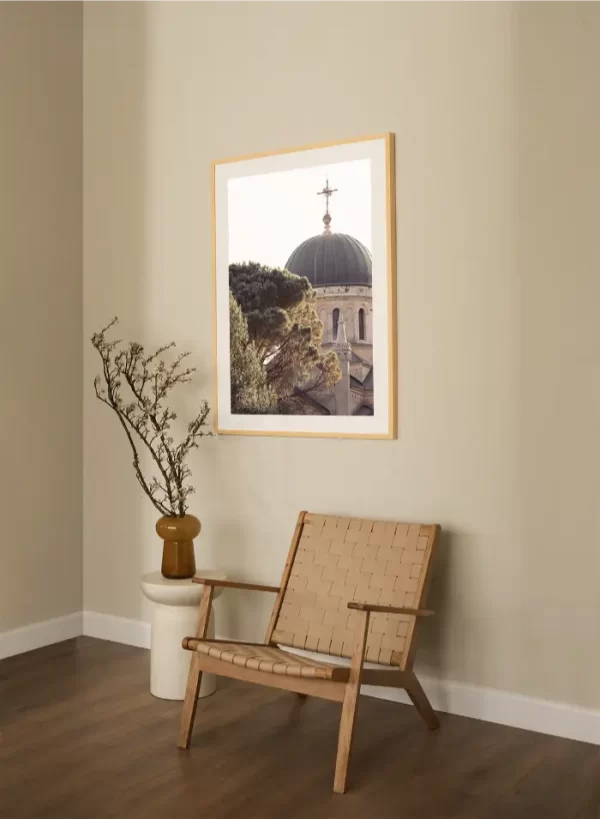 Kropovani prikaz zvonika crkve u Herceg Novom i krošnje pinjola - slika za zid large