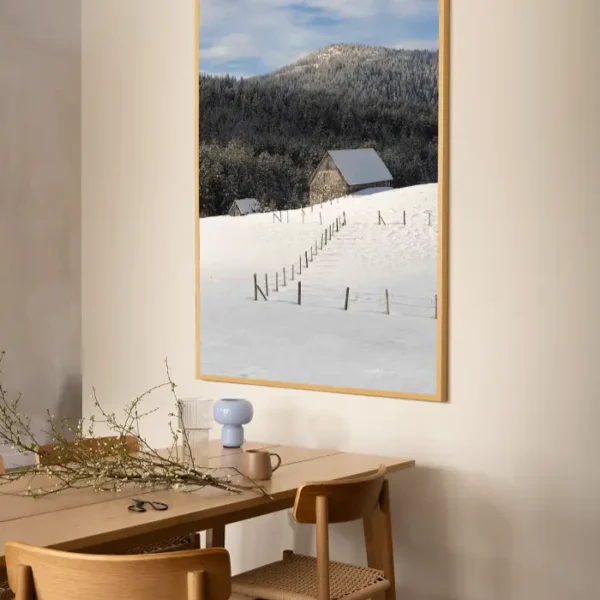 stara kamena kuća na durmitoru zavijana u snijeg - slika za zid x large