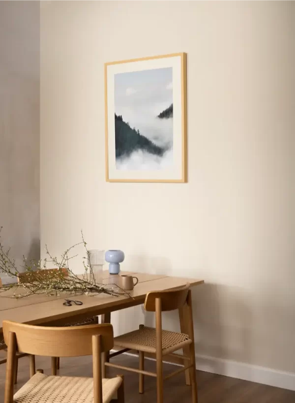 Fotografije magle koja pliva izmedju dva brda - slika za zid medium