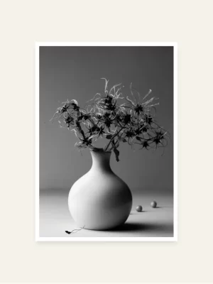 Vaza i trava u crno bijelom - slika za zid