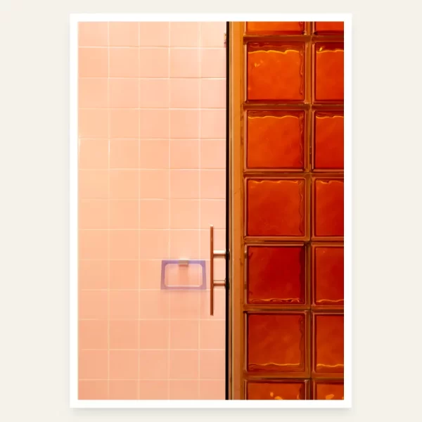 Roze pločice i crveni stakleni blokovi - slika za zid