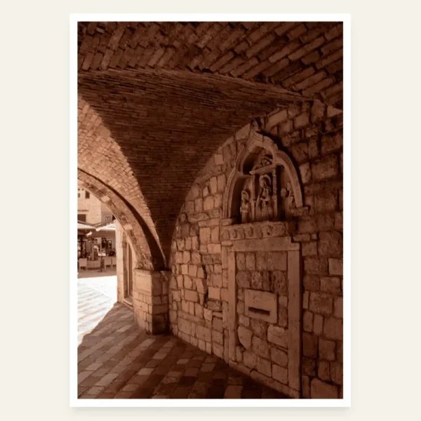 Ulaz u Kotor i statue iz njega - slika za zid