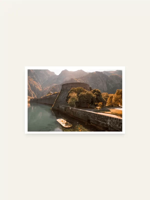 Rijeka Škurda i zidine Kotora - slika za zid