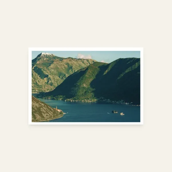 Boka-Kotorski zaliv sa Gospom od Škrpjela