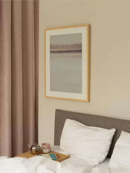 Fotografija na zidu u sobi